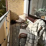 Seaside - Design-apartment Mit Balkon & Parkplatz - Inklusive Strandkorb Direkt Am Wasser Und & Sauna Saisonal شقة