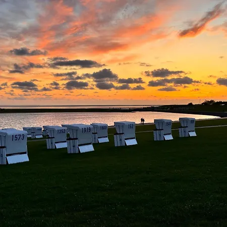 דירה Seaside - Design-apartment Mit Balkon & Parkplatz - Inklusive Strandkorb Direkt Am Wasser Und & Sauna Saisonal